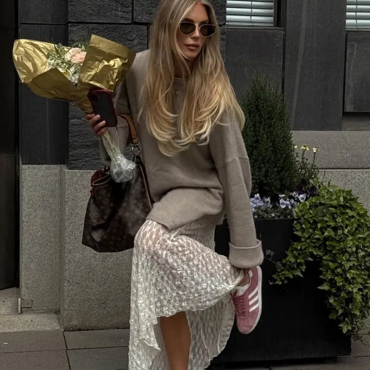 9. Vintage Lace Dress